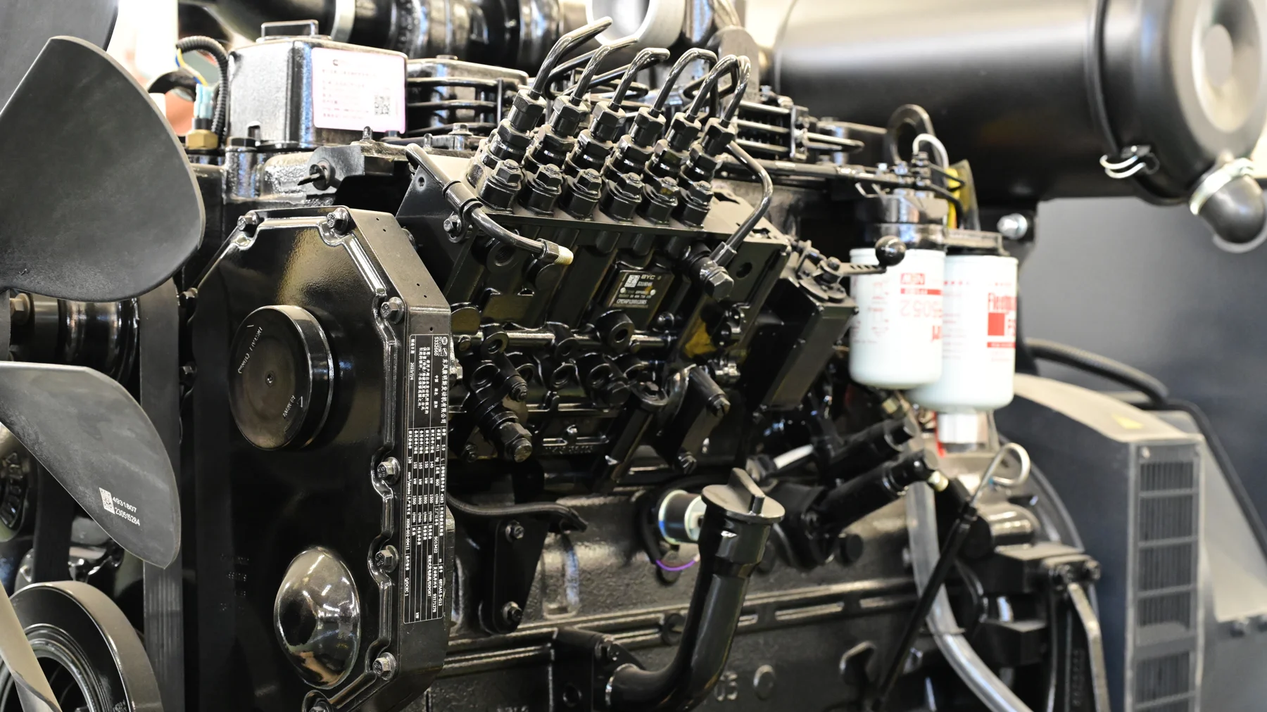 Engine and control-system details