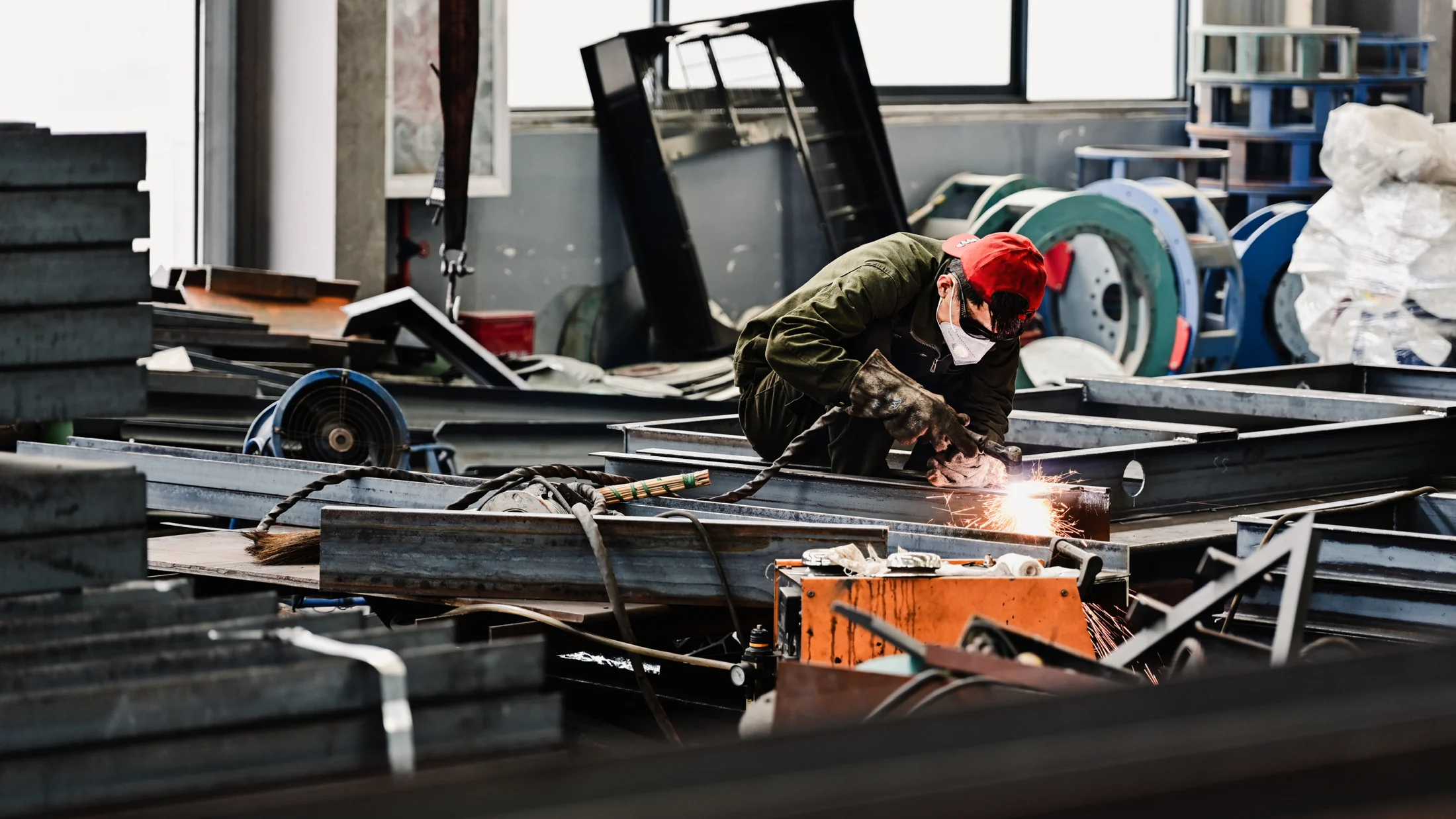 Real generator frame fabrication in the workshop